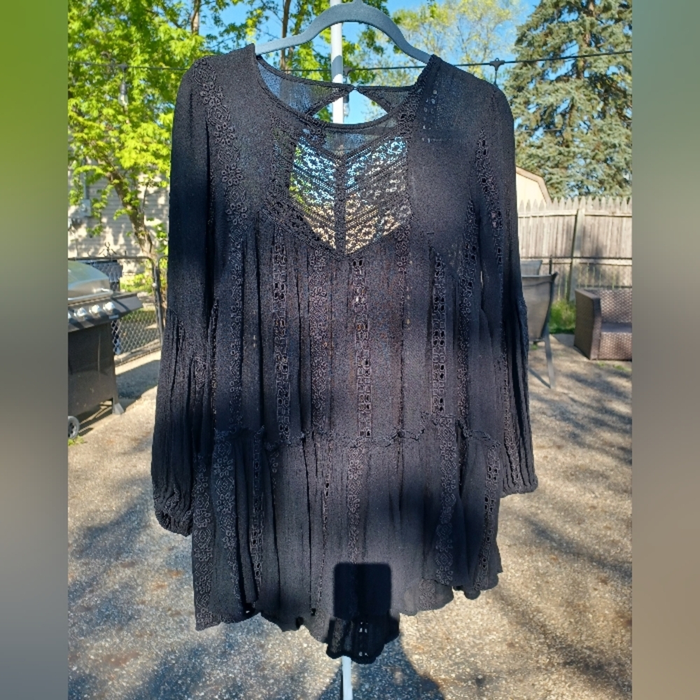 Free People Black Cut Out 3/4 Sleeve Tunic